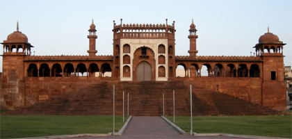 Moti Masjid