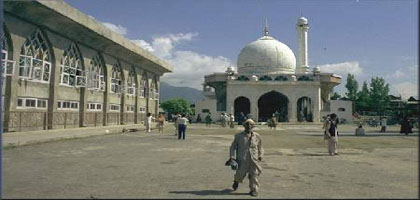 Hazratbal Shrine