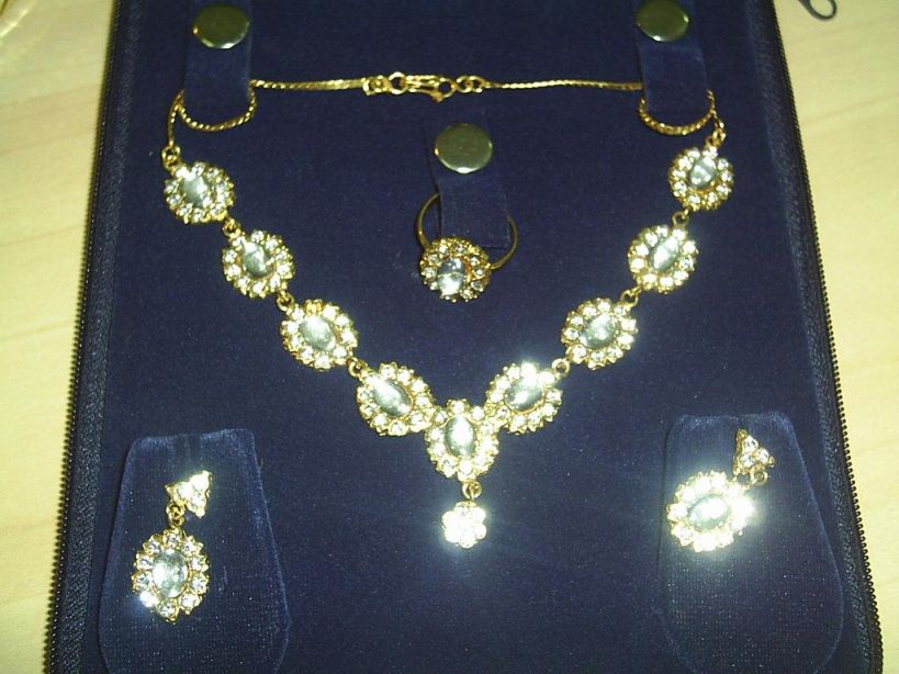 (seven strands of pearls strands of pearls. (seven strands of pearls