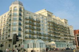 Hotel  - Grand