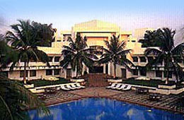 Hotel - Trident