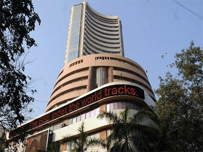 Sensex recovers 230 points with fresh buying post GDP data release