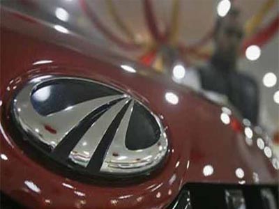 Mahindra & Mahindra sales grow 14% in April