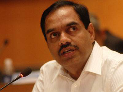 Former Infosys CFO invests in e-commerce