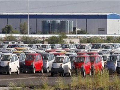 Tata Motors' shares rise over 3% on steady sales