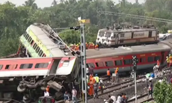 Odisha train accident: Coach buried after another one falls on it, huge cranes, bulldozers called in