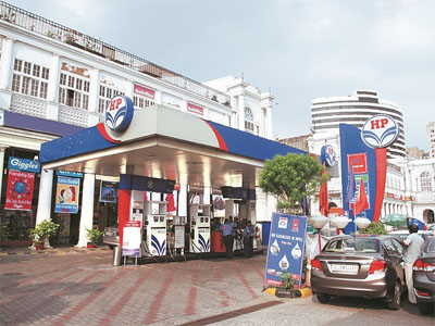 HPCL Q1 net drops 56% at Rs 925 cr on high inventory loss