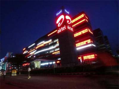 Bharti Airtel launches pan-India 4G services ahead of RIL; data pack starts at Rs 25