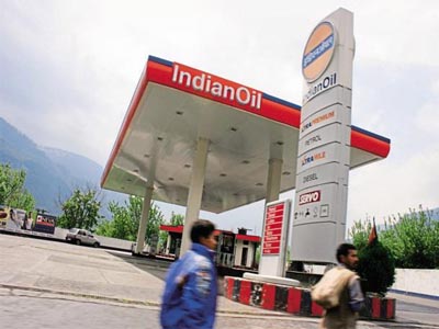Indian Oil to raise Rs700 crore via bonds to fund Ennore LNG terminal