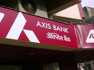 Axis tool for cash transfer