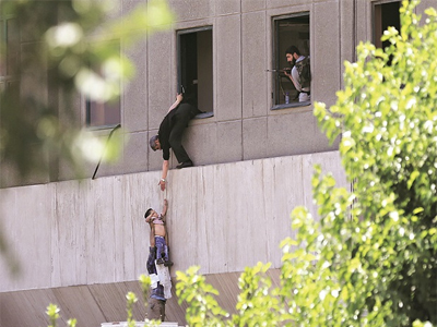 12 dead in Iran: IS claims responsibility for attacks on parliament, shrine