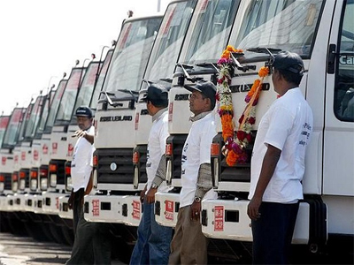 Ashok Leyland's domestic sales drop 57% in September to 7,851 units