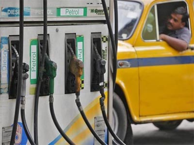 Petrol prices cut by Rs 3.77/litre, diesel by Rs 2.91/litre in Delhi on recent weakness in crude prices
