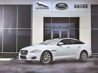 Tata Motors gains 5% as JLR expects earnings to improve in Q4