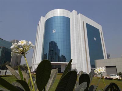 Sebi drops Reliance insider trading case