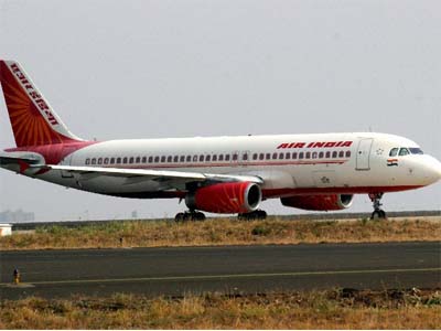 Air India inks pact with Spicejet for MRO facility at Mihan