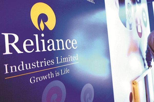 Reliance Industries hits record high; market-cap nears Rs 15 trillion mark