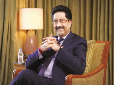 Kumar Mangalam Birla takes huge pay cut as Idea Cellular reports loss