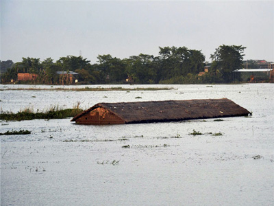 Assam flood situation serious, 62,000 in eight districts affected