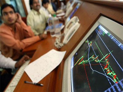 Markets Weekly: Sensex rallies 265 points, Nifty settles above 8850; Rupee climbs