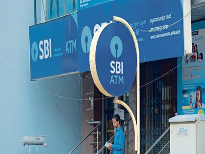 After lending rate cut, SBI makes steeper cut in deposit rates