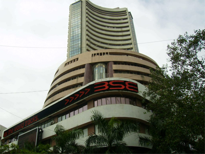 Sensex regains 27,000-mark, Nifty tops 8,300