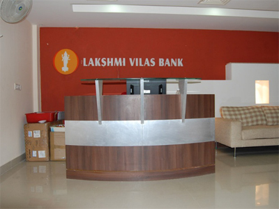 Lakshmi Vilas Bank falls 6% after fixing rights issue ratio