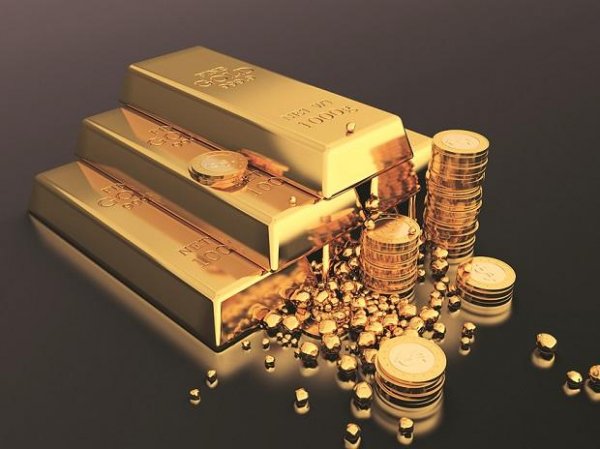 Gold price today at Rs 54,820 per 10 gm, silver climbs to Rs 68,560 a kg
