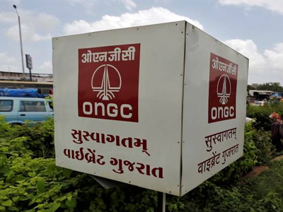 ONGC TO BAR KEY EXECUTIVES FROM FLYING TOGETHER IN CHOPPERS