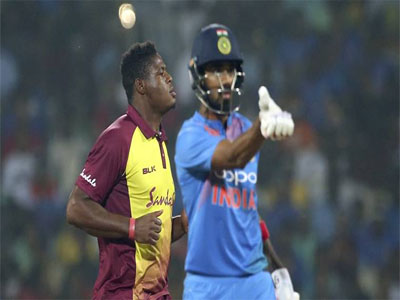 Third T20 international: India scampers home off the last ball in dramatic finish