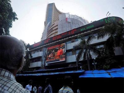 Sensex falls 128 points, Nifty trips below 10,300 ahead of inflation data