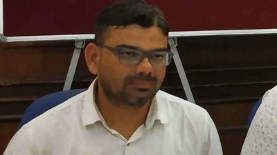 Police arrest PFI president, secretary arrest for alleged involvement in Delhi riots