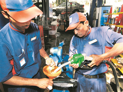 Petrol, diesel prices to be revised daily in 5 cities from May 1: Sources