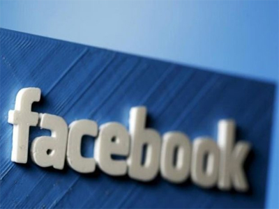 Facebook changes News Feed, investors click on ‘sad’