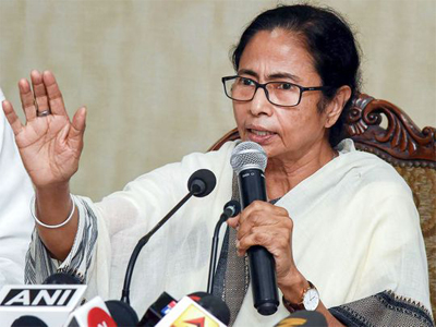 West Bengal CM Mamata Banerjee to attend Kejriwal's swearing-in ceremony