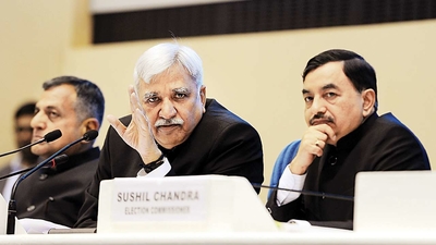 CEC Sunil Arora, 2 election commissioners to contribute 30% of basic salary to COVID-19 fund for a year
