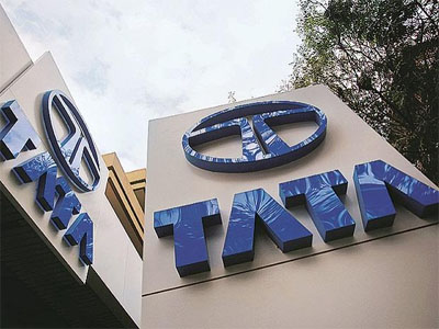 Tata Motors lost orders from Ola and Uber due to Mistry-Tata tiff