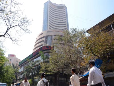 Markets: Sensex, Nifty open flat over macro economic data