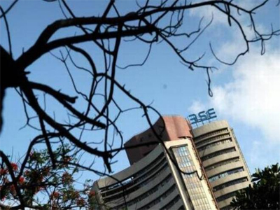 Sensex extends rally, rises 173 points on positive macro data