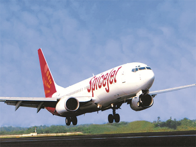 SpiceJet reports Rs 462-crore loss in Sep quarter on higher costs