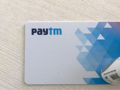 Debit cards: Paytm rules the roost in the virtual world but lags in real life