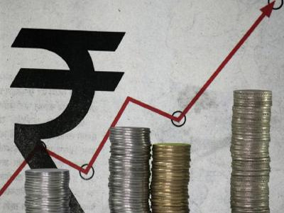 Rupee  extends winning run to 7th day; rises 22 paise to 70.92 vs USD