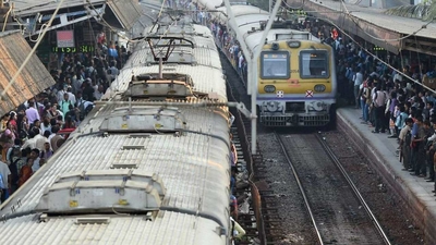 Select local trains resume in Mumbai, to be availed only by essential workers