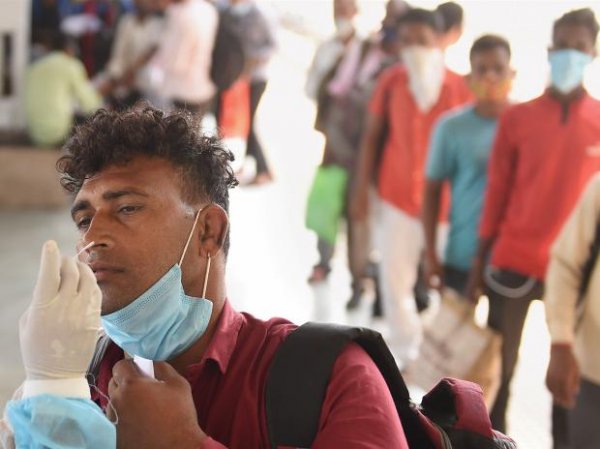India records 27,176 fresh cases of coronavirus, 284 more deaths