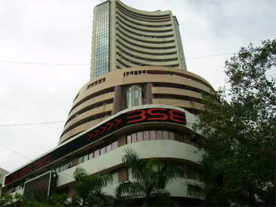 Sensex falls below 28k, drops 388 points for the week