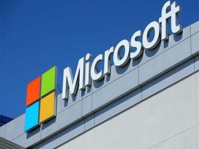 Employees urge Microsoft not to bid for US military project: Report