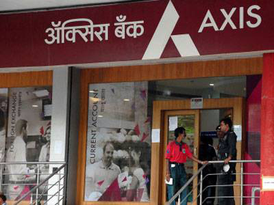 Axis Bank in talks to sell Mswipe stake