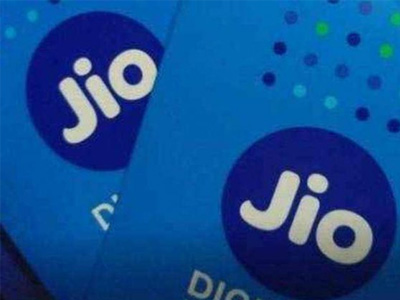 Amazon, Flipkart not on Mukesh Ambani’s radar; Reliance Jio readies platform to wire kirana stores