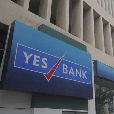 Yes Bank dips as FII investment reaches trigger point
