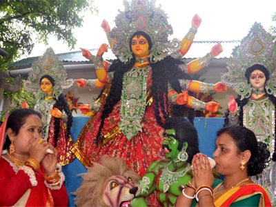 Durga Puja Security Alert: Bangladeshi terrorists planning serial blasts in Bengal, explosives to be supplied from Nepal